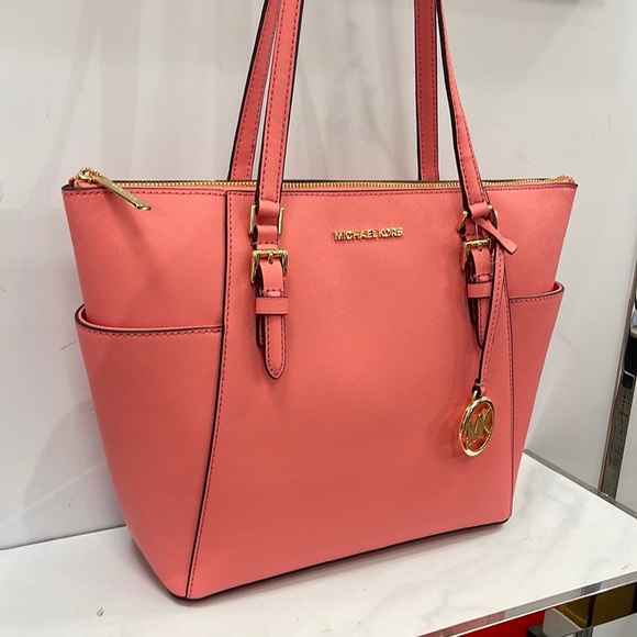 MICHAEL KORS Charlotte Large Leather Top-Zip Tote
Tea Rose - Picture 10 of 16
